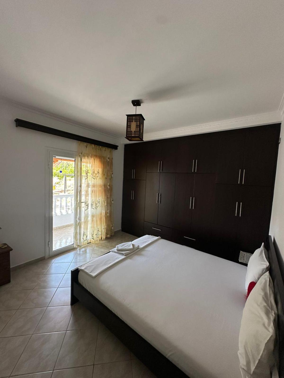Apartments Berti Sarande Luaran gambar