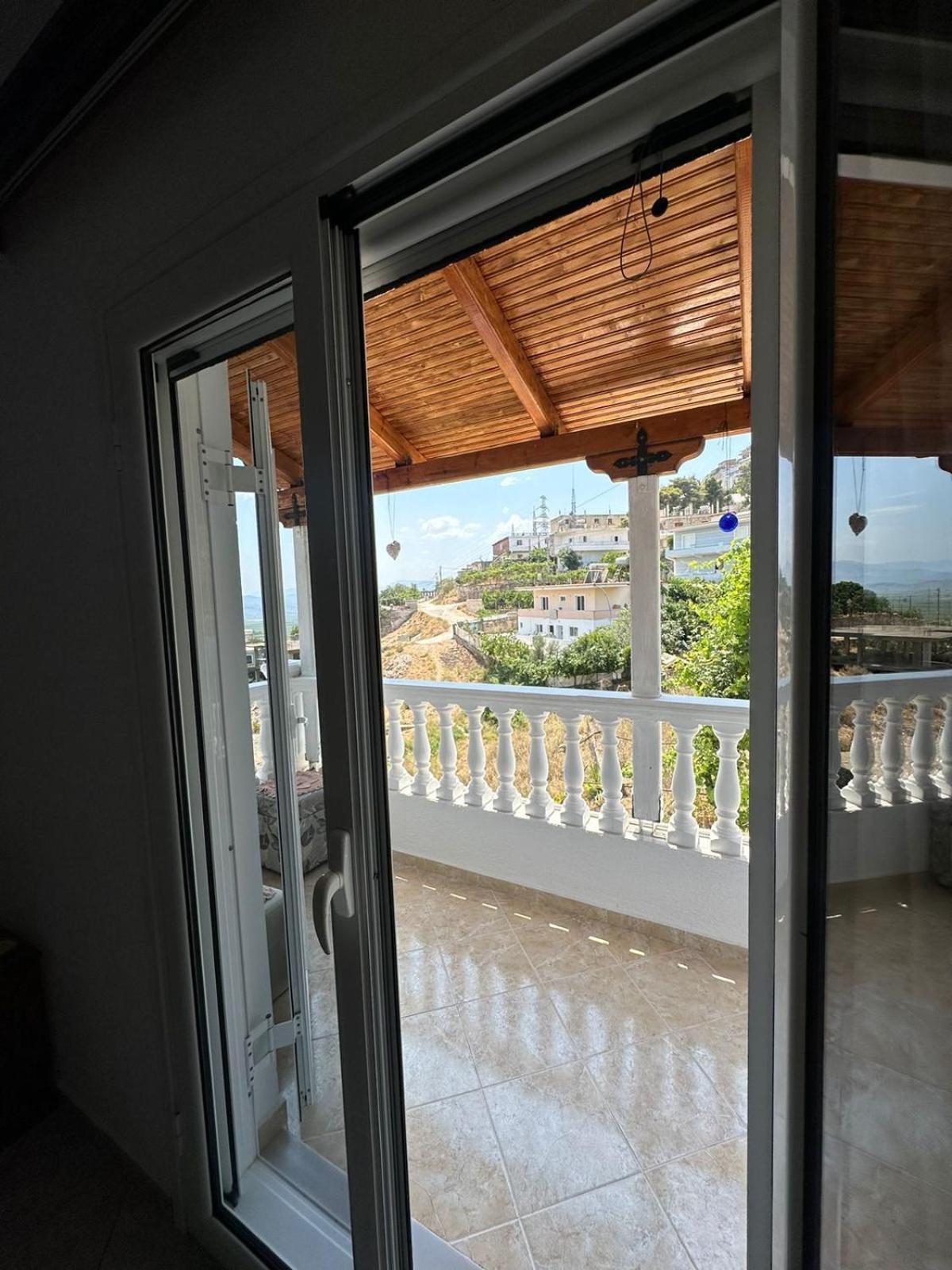 Apartments Berti Sarande Luaran gambar